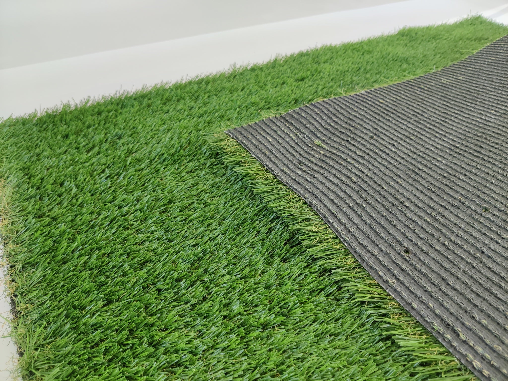 Greenside Artificial Grass Midway 2m x 1.85m