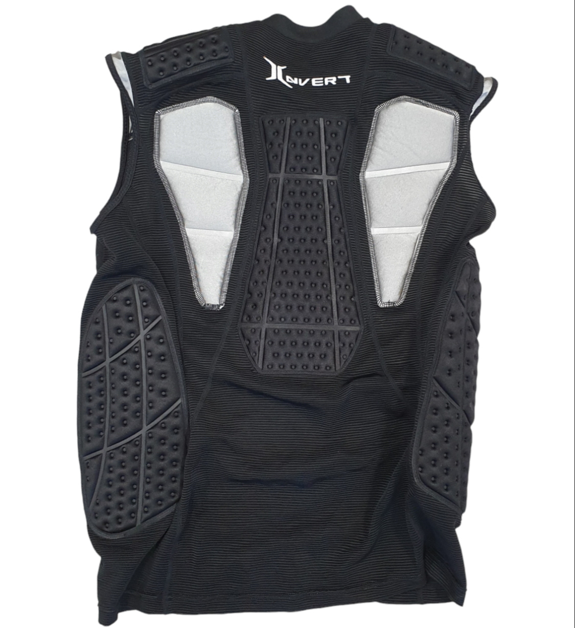 Invert Chest Protector M - USED